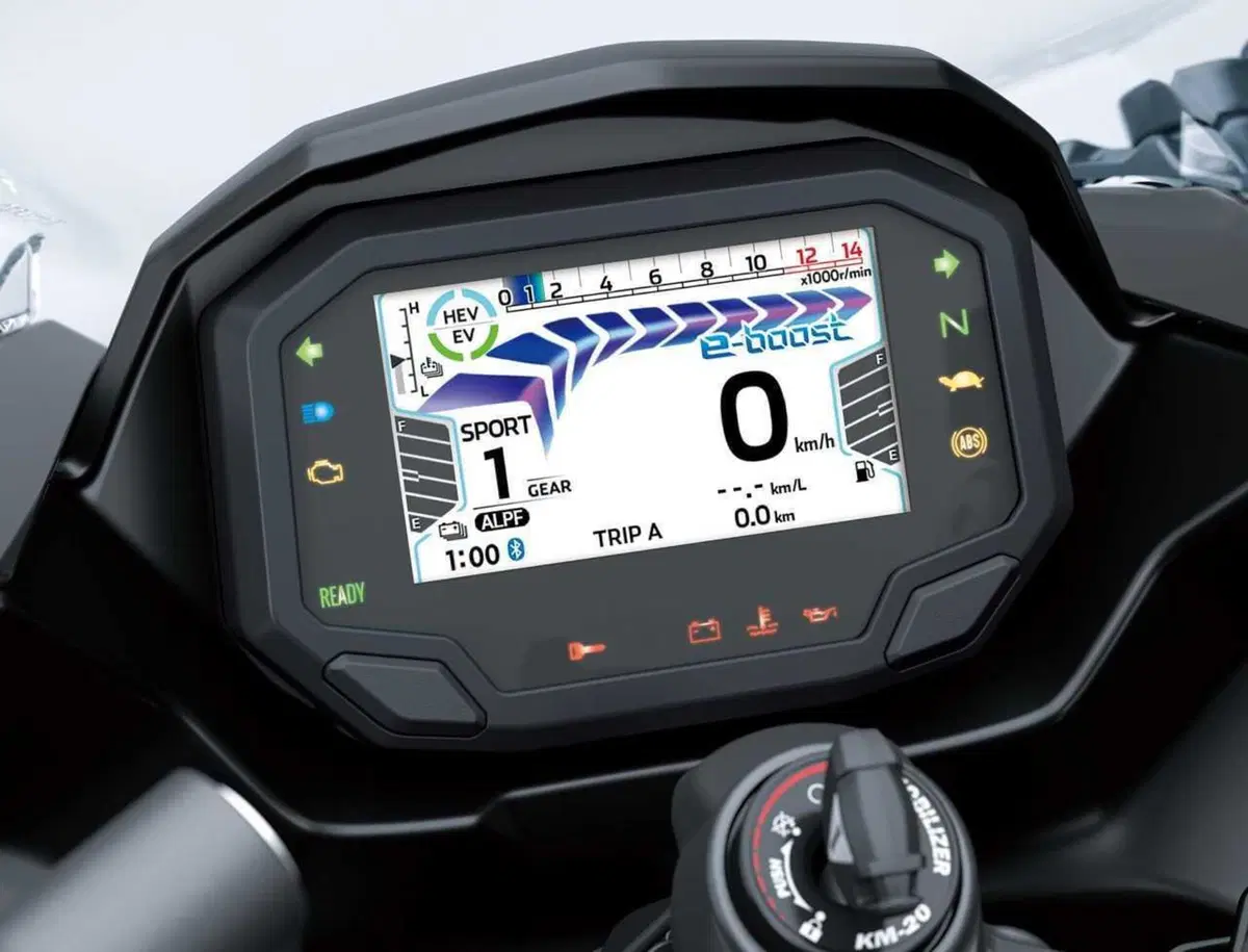 Ecco com'è fatta la prima moto ibrida al mondo: Kawasaki Ninja 7 Hybrid [GALLERY] (32)