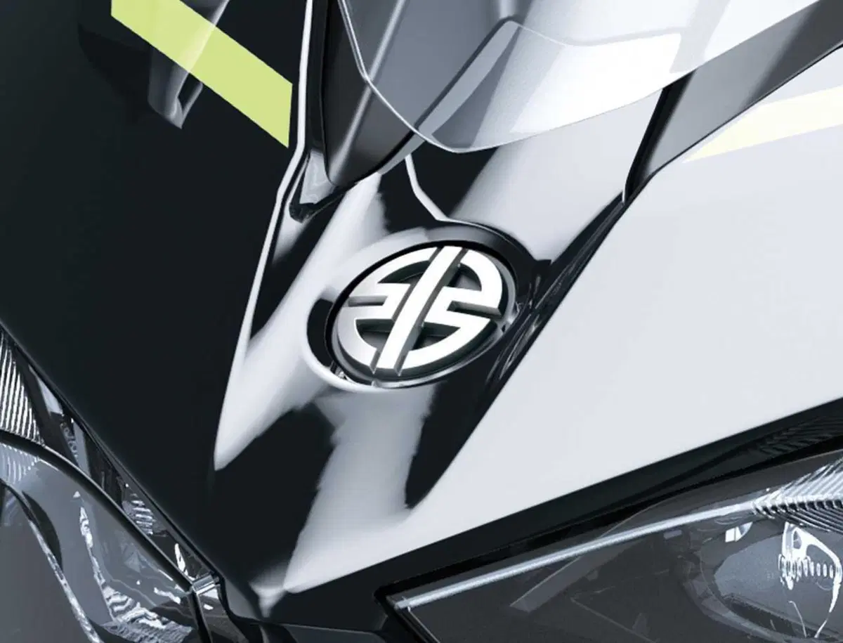 Ecco com'è fatta la prima moto ibrida al mondo: Kawasaki Ninja 7 Hybrid [GALLERY] (40)
