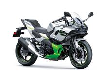 Kawasaki Ninja 7 Hybrid (2024)