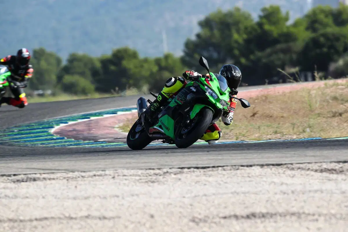 Kawasaki Ninja ZX-4RR TEST: a 15.000 giri tutto è più bello (41)