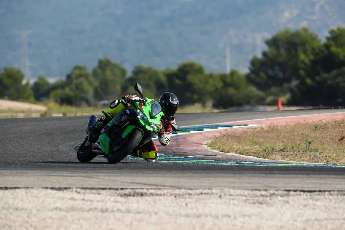 Kawasaki Ninja ZX-4RR TEST: a 15.000 giri tutto è più bello (45)