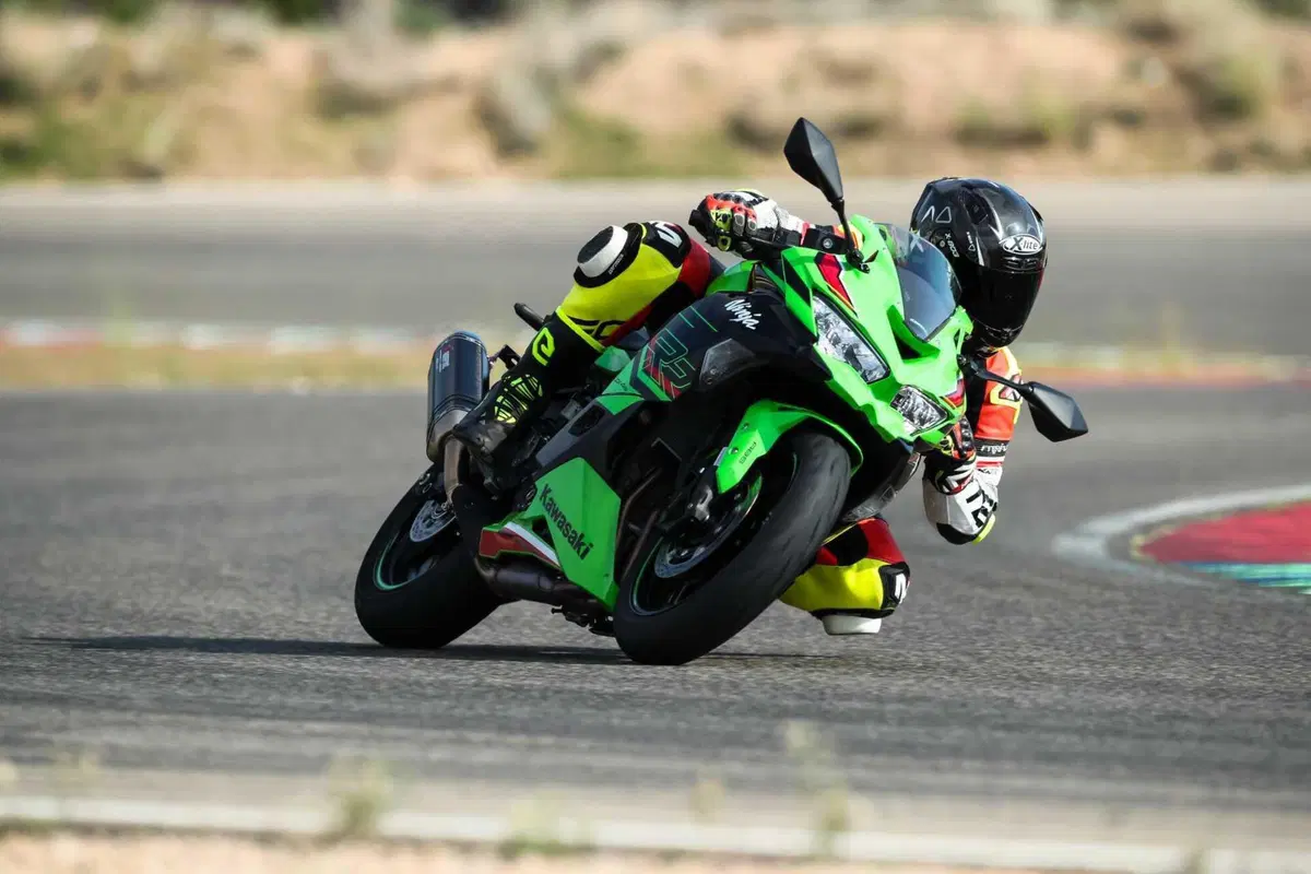 Kawasaki Ninja ZX-4RR TEST: a 15.000 giri tutto è più bello (67)