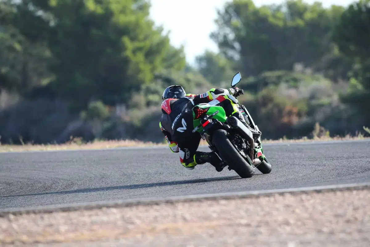 Kawasaki Ninja ZX-4RR TEST: a 15.000 giri tutto è più bello (71)