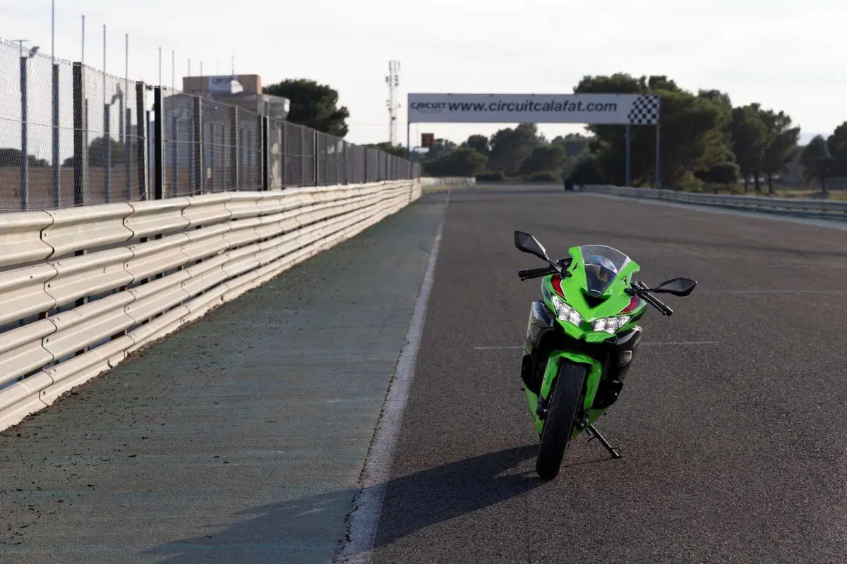 Kawasaki Ninja ZX-4RR TEST: a 15.000 giri tutto è più bello (75)