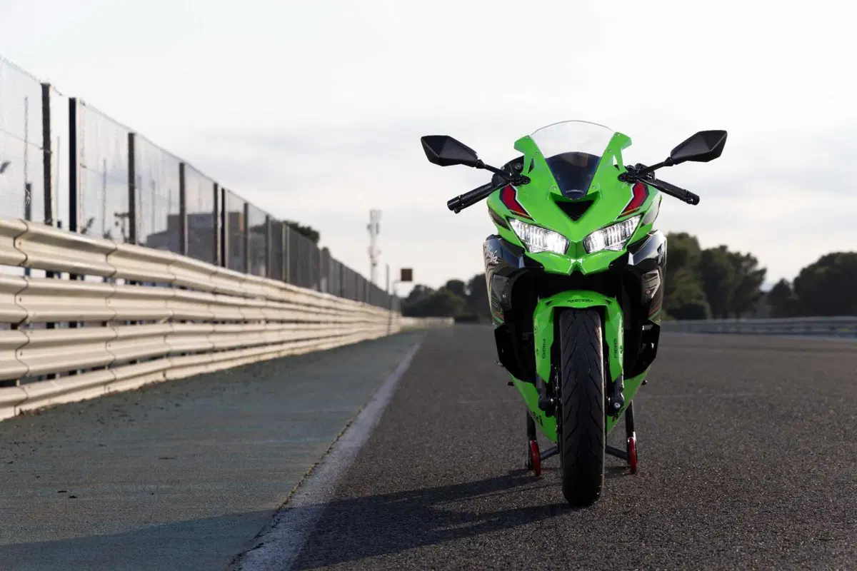 Kawasaki Ninja ZX-4RR TEST: a 15.000 giri tutto è più bello (76)