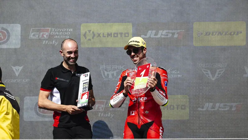 CIV 2023. Gara1 Imola. La gara pi&ugrave; bella dell'anno in SBK, vince Lorenzo Zanetti, Pirro cade. In SSP600 Corsi &egrave; il nuovo Campione Italiano [LIVE e VIDEO]