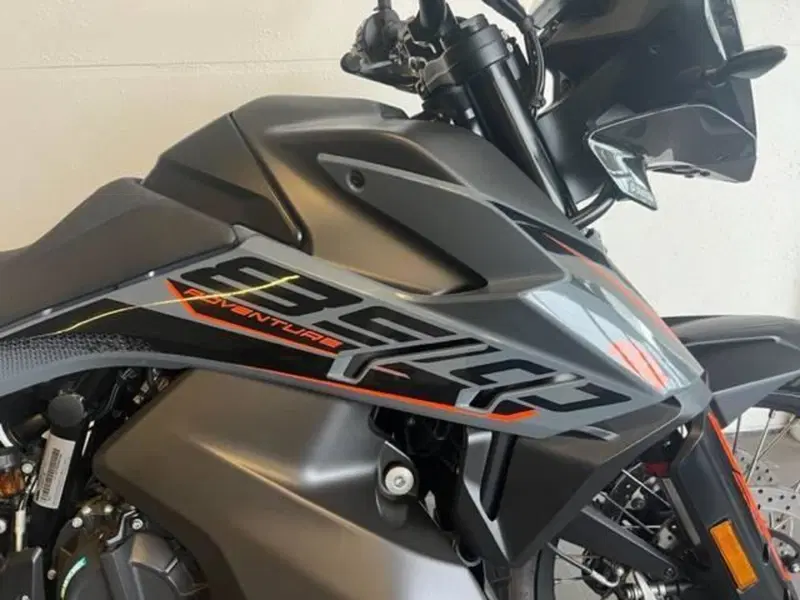 KTM 890 Adventure (2023 - 26) (2)