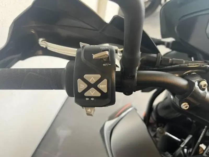 KTM 890 Adventure (2023 - 26) (7)