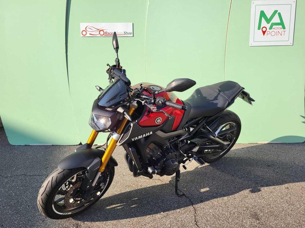 Yamaha MT-09 ABS (2016) (2)