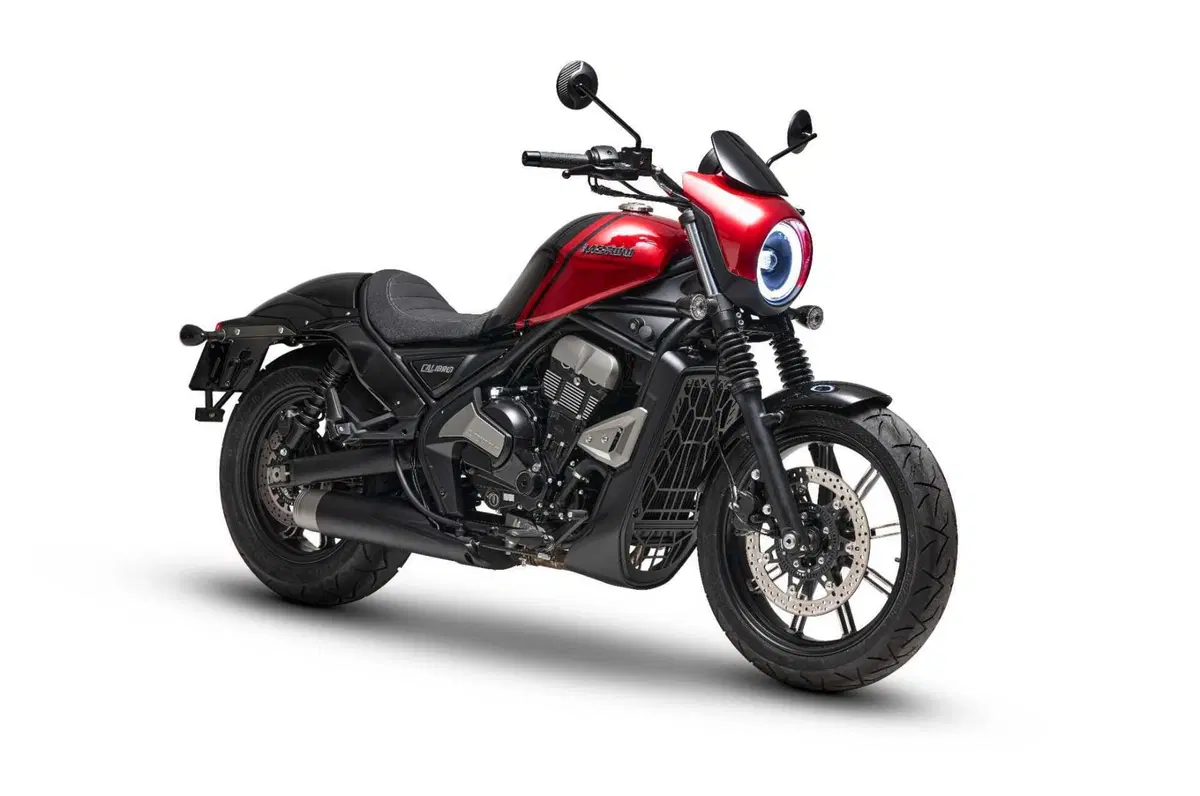 Moto Morini Calibro 2024: ecco la nuova custom di media cilindrata. Foto e scheda tecnica (3)