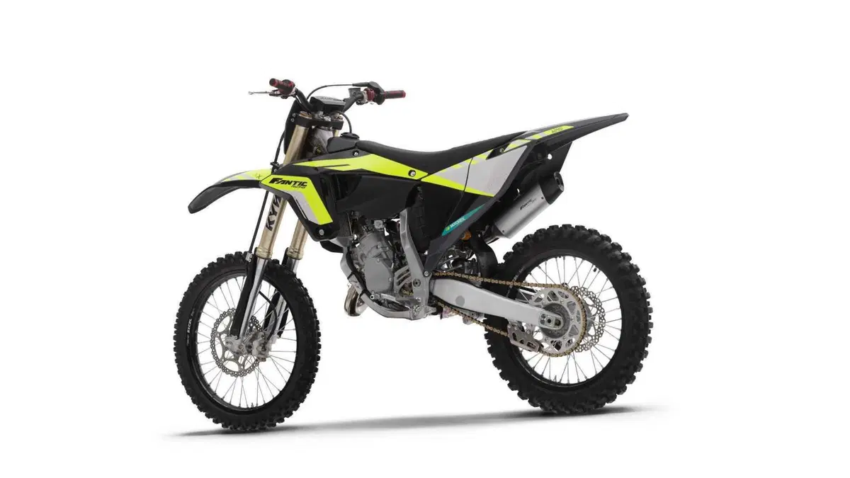 Fantic Motor XX 125 XX 125 Black Edition 2T (2024) (3)