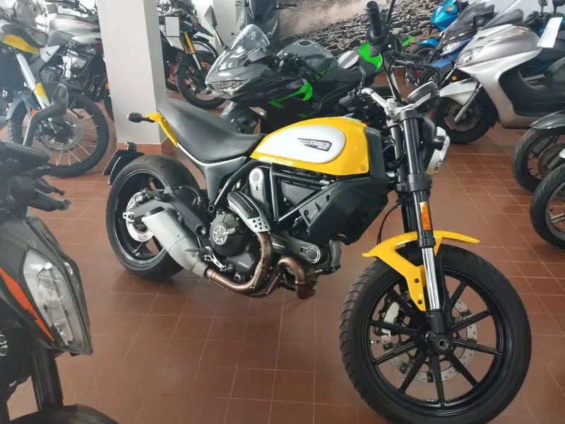 Ducati Scrambler 800 Icon (2017 - 20) (2)
