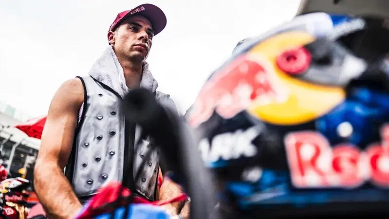 MotoGP 2023. Ed ecco che Miguel Oliveira diventa il favorito per sostituire Marc Marquez in HRC
