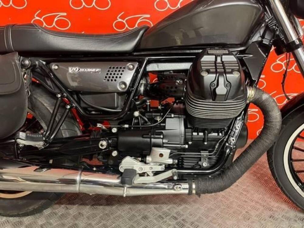 Moto Guzzi V9 Roamer (2018 - 20) (3)