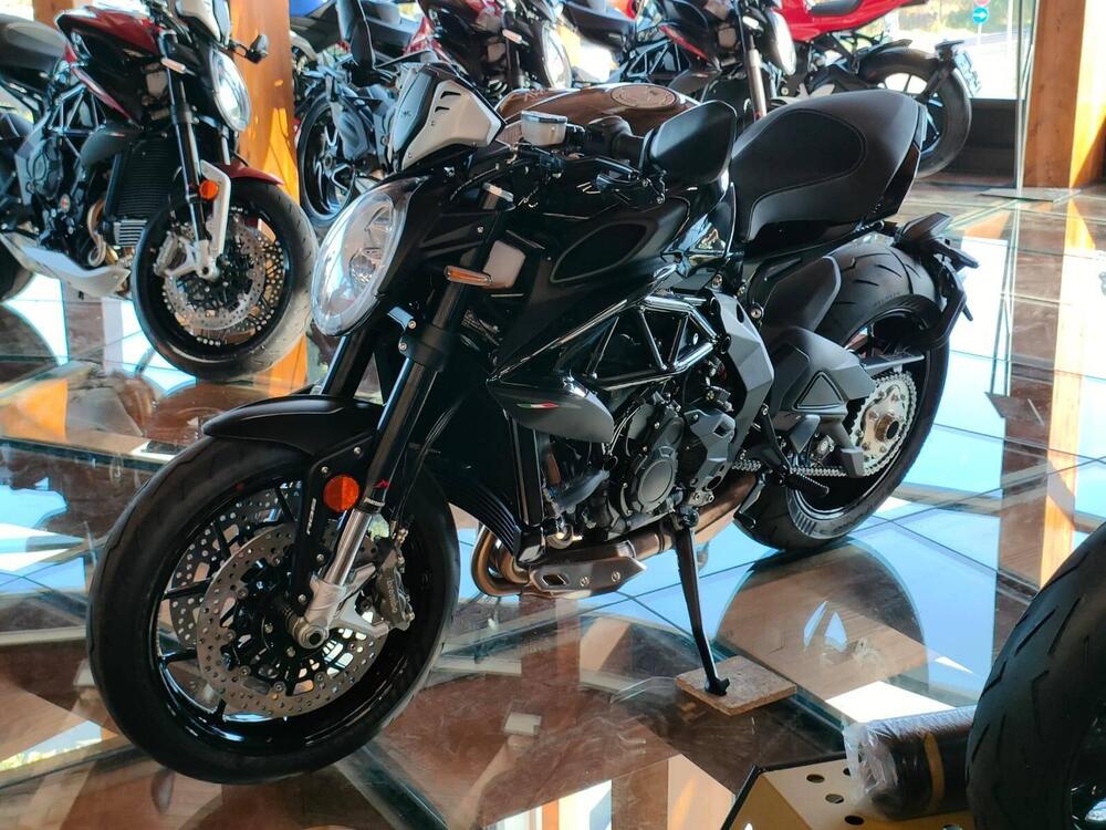 MV Agusta Dragster 800 R (2023 - 24) (4)