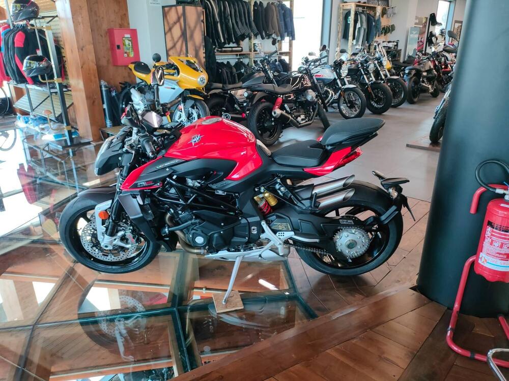 MV Agusta Brutale 1000 RS (2022 - 24) (4)