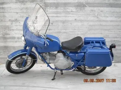 Moto Guzzi Nuovo Falcone 500 d'epoca