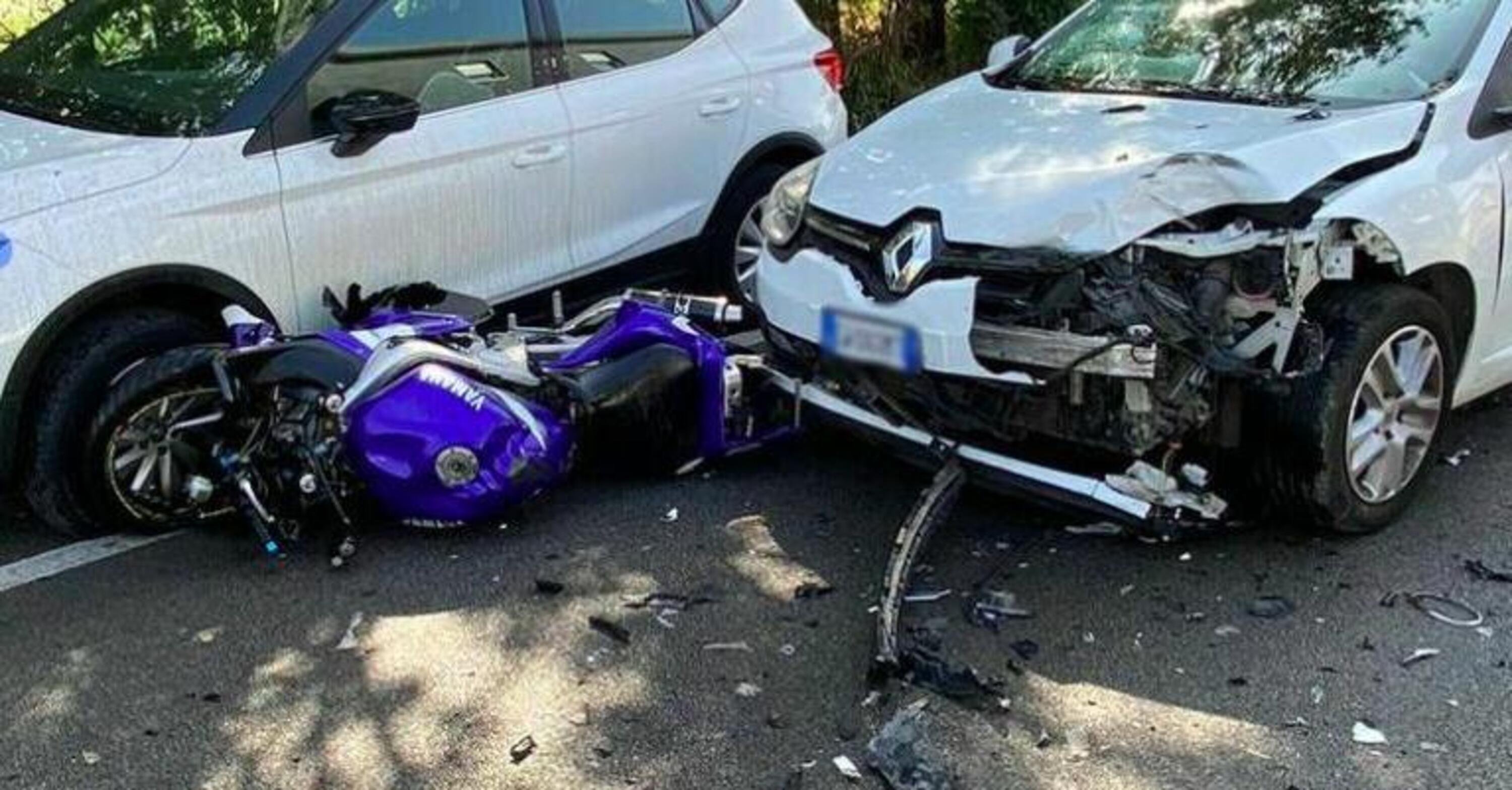 Bellizzi, due fidanzati muoiono in un incidente in moto. Avevano 22 e 26 anni