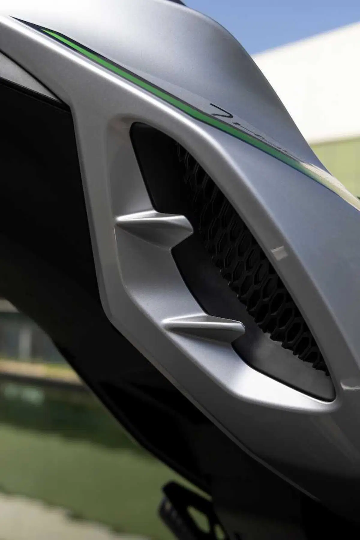 Kawasaki Ninja 7 Hybrid: il TEST della prima moto ibrida al mondo! (65)