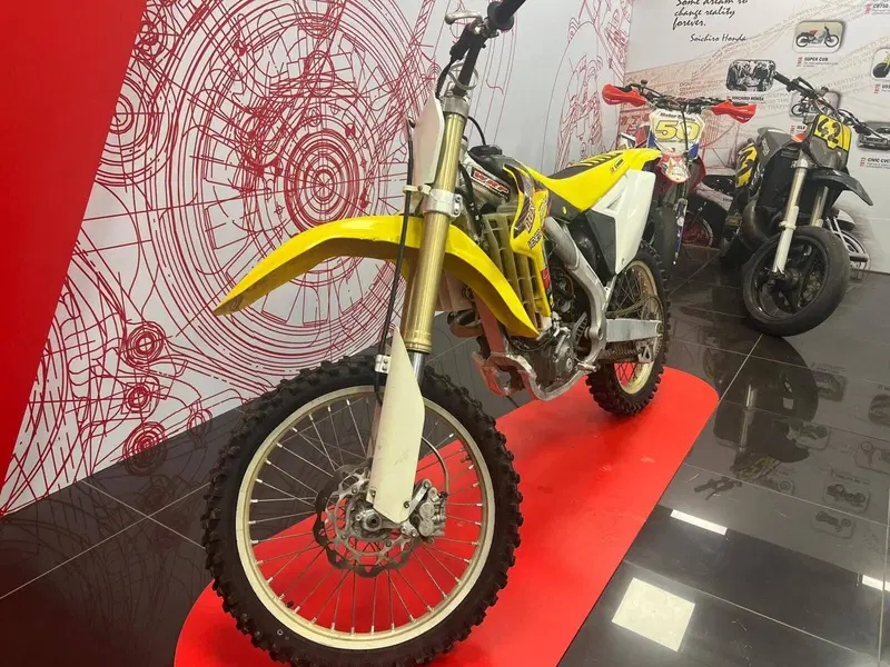 Suzuki RM-Z 250 (2011 - 2012) (5)