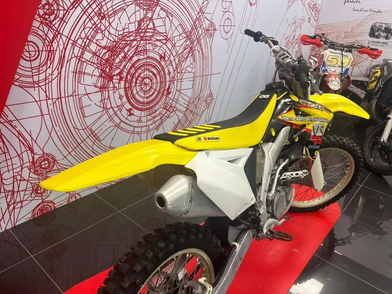 Suzuki RM-Z 250 (2011 - 2012) (3)