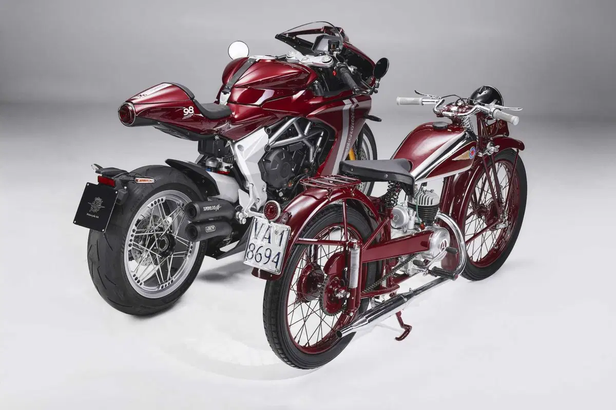 MV Agusta Superveloce 98 (2)