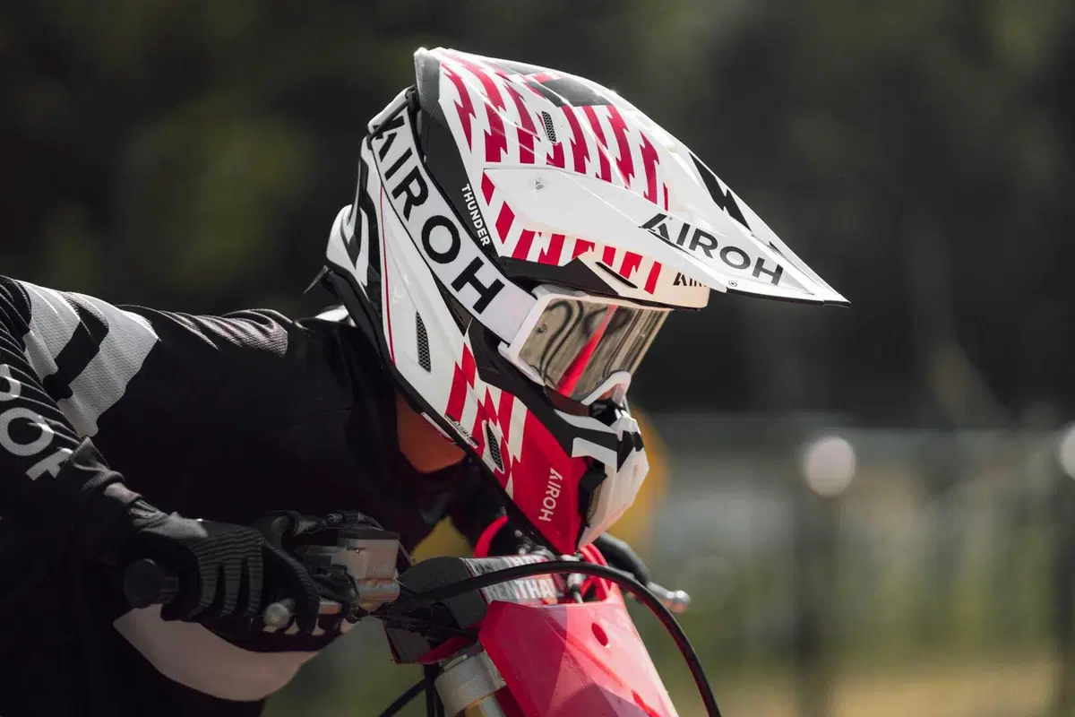 AIROH presenta il nuovo Twist 3 (4)