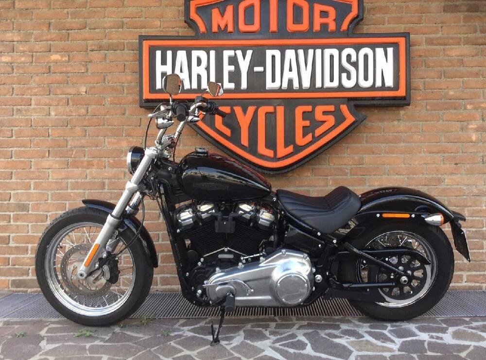 Harley-Davidson Softail Standard (2020) - FXST (4)