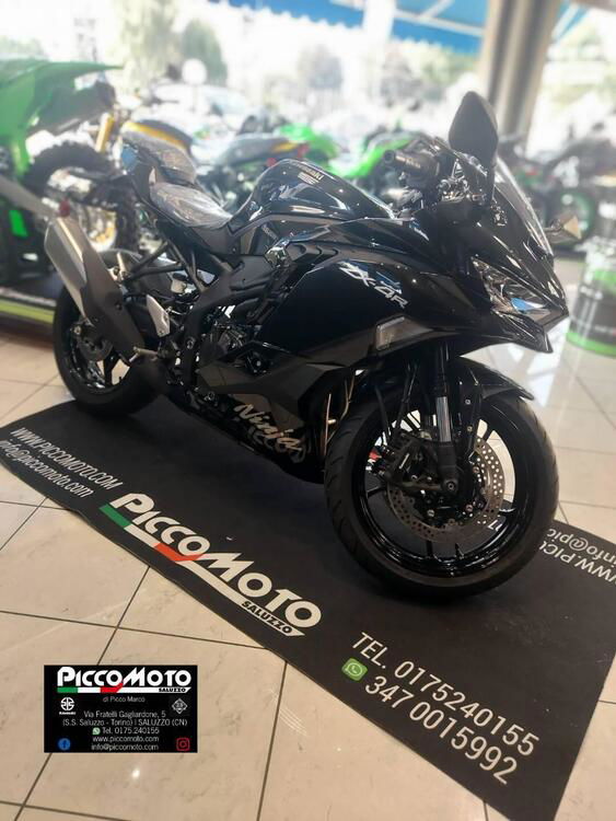 Kawasaki Ninja ZX-4R (2024) (5)