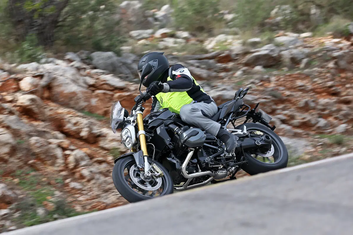 BMW e Moto.it in viaggio con gli Eroi dei 5 mondi (21)
