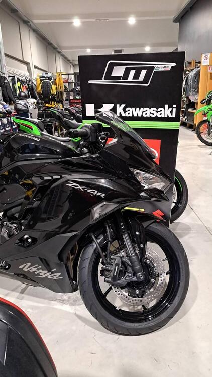 Kawasaki Ninja ZX-4R (2024 - 25)