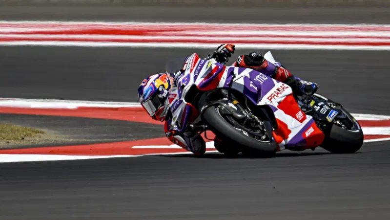 MotoGP 2023. GP dell'Indonesia. Sprint: per Jorge Martin vittoria e primato in classifica
