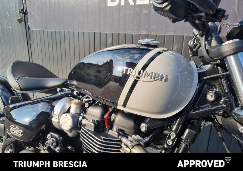 Triumph Bonneville Bobber 1200 (2021 - 24), prezzo e scheda tecnica - Moto .it