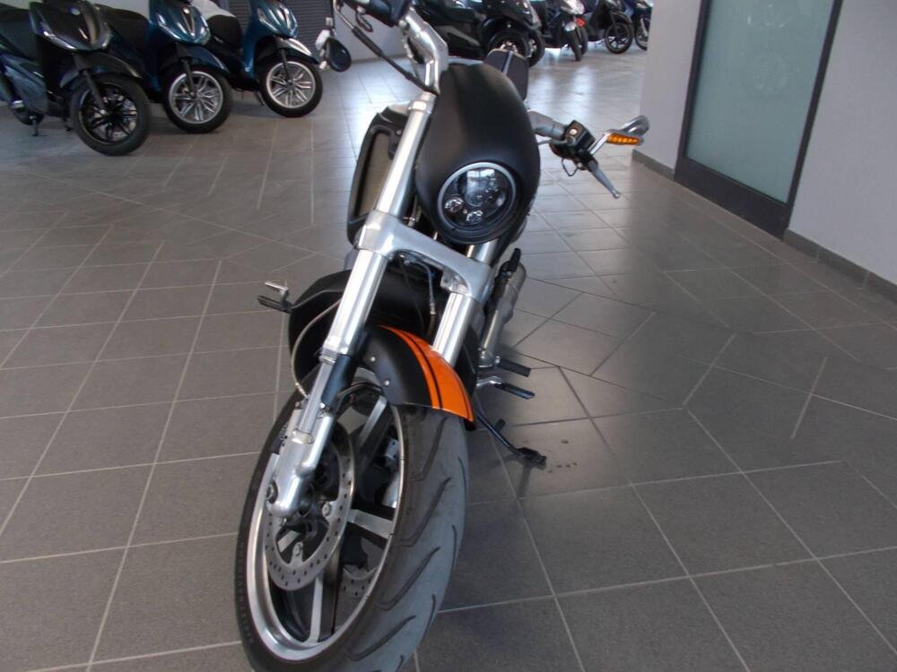 Harley-Davidson 1250 V-Rod Muscle (2009 - 17) - VRSCF (3)