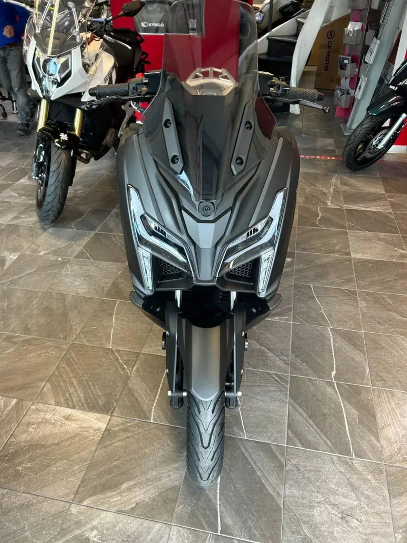 Voge Sfida SR1 (2023 - 26) (2)
