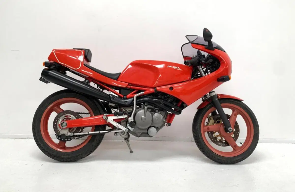 Asta Bonhams