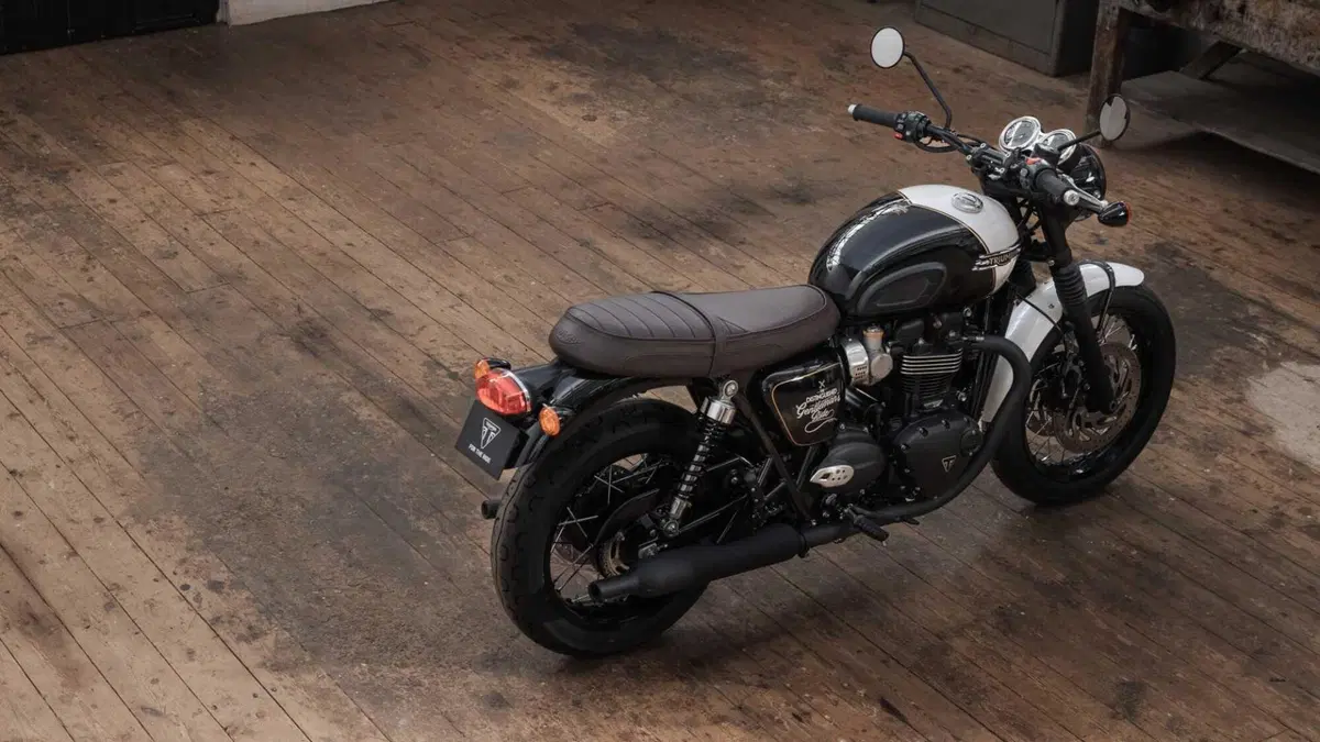 Triumph Bonneville T120 Bonneville T120 Black DGR Limited Edition (2023) (4)