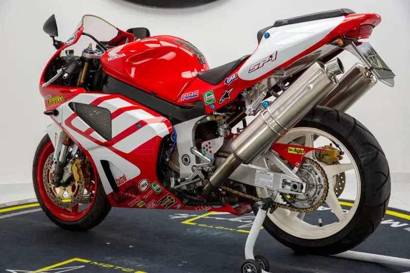 Honda VTR 1000 SP-1 (2000 - 01) (5)