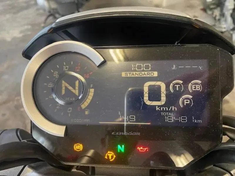 Honda CB 1000 R (2021 - 25) (3)