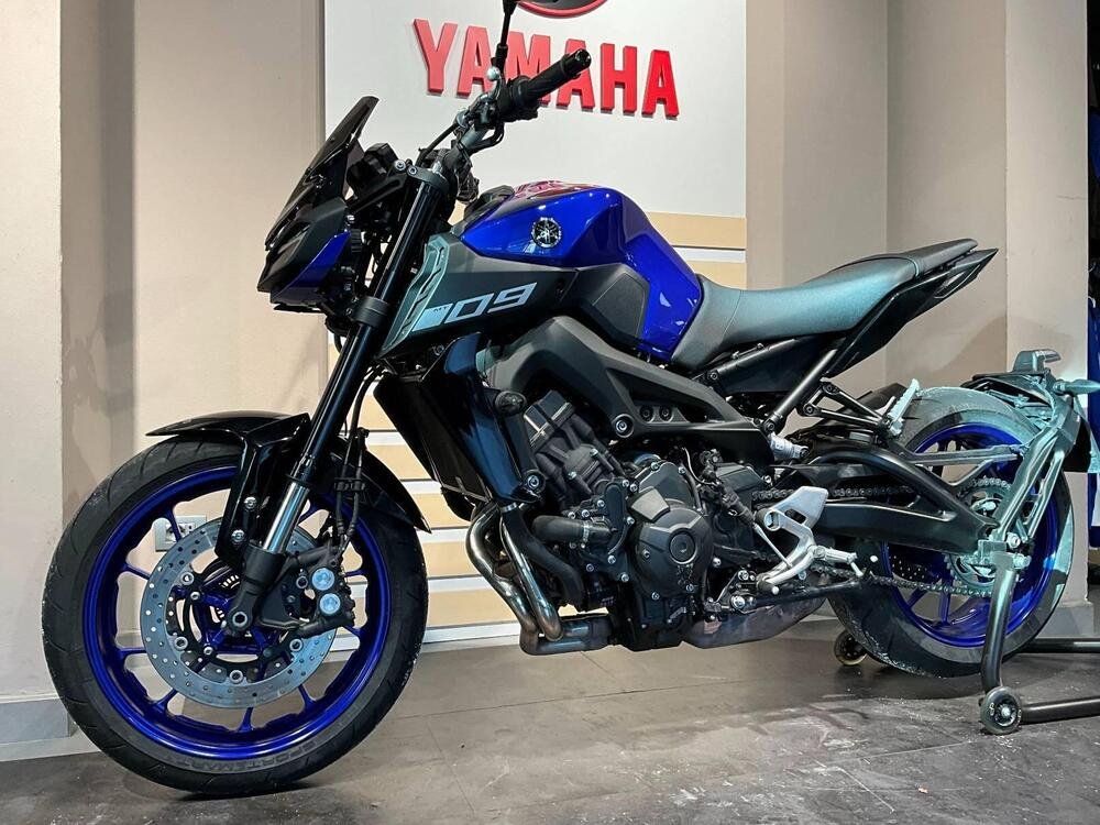 Yamaha MT-09 (2017 - 20) (3)
