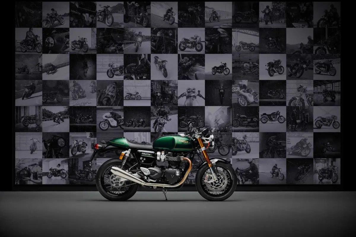 La Thruxton si prepara all'uscita di scena. Ecco la Final Edition (5)