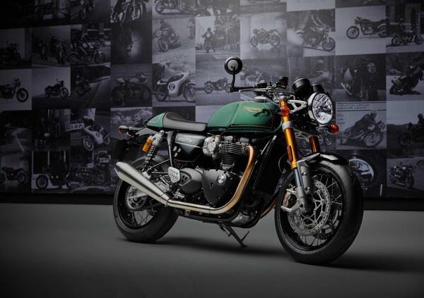 La Thruxton si prepara all'uscita di scena. Ecco la Final Edition [VIDEO E GALLERY]