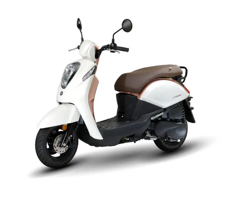 Sym Mio 50 (2021 - 26) (2)