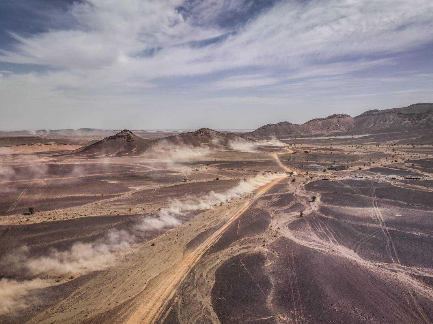 Rally-Raid. Marocco D4. Raffica di colpi di scena sulle dune di Merzouga