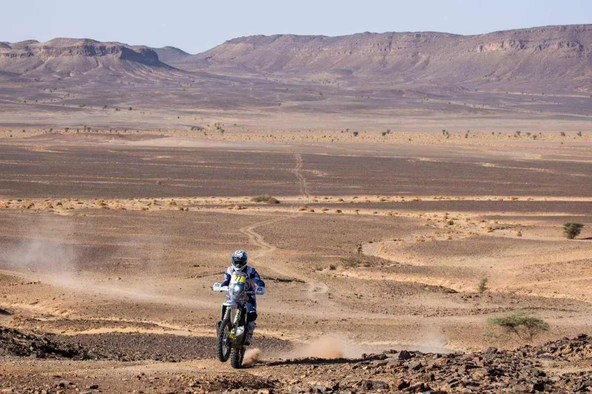 Rally-Raid. Marocco D4. Raffica di colpi di scena sulle dune di Merzouga (15)