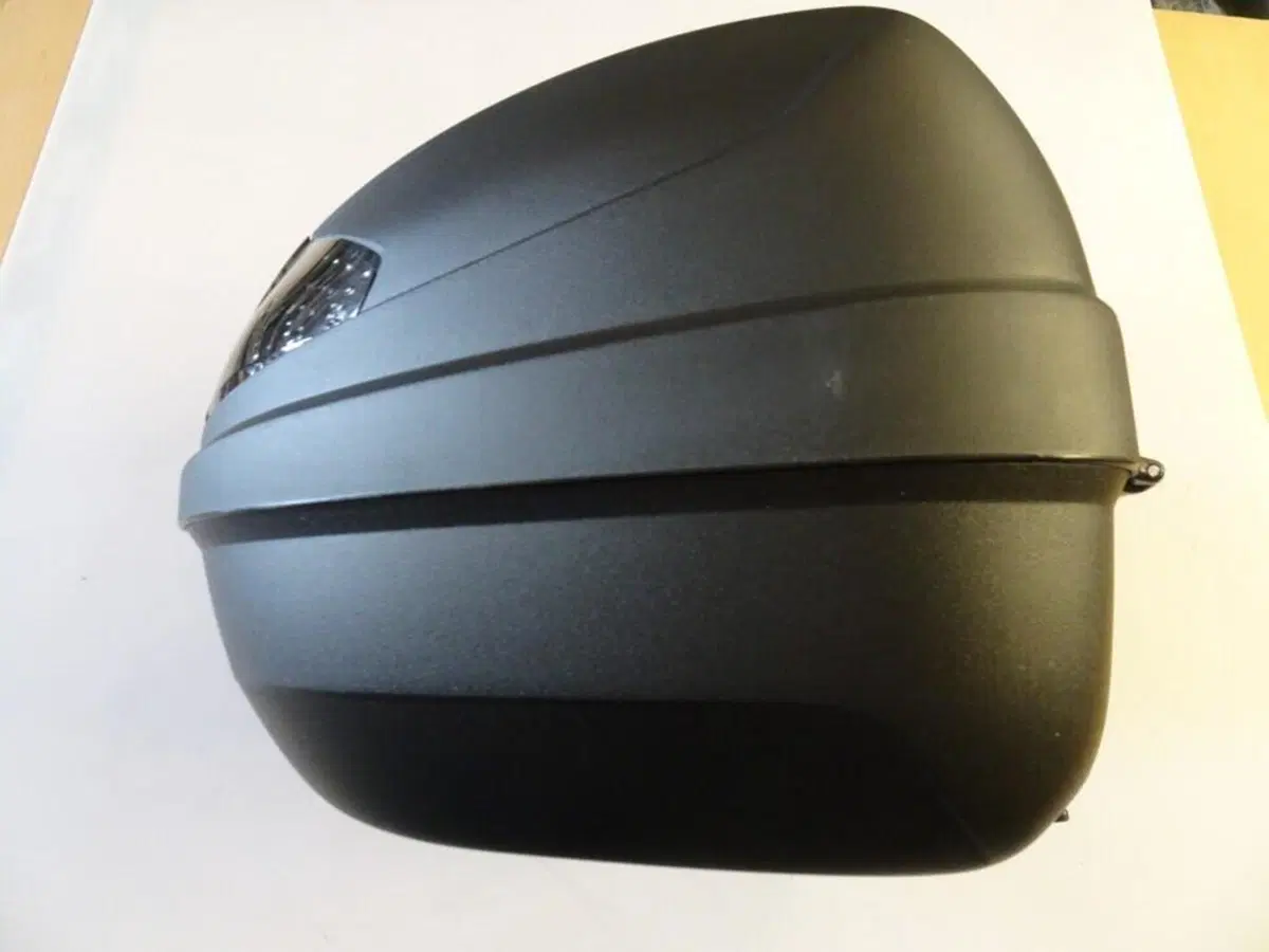 Bauletto 30 Lt Givi (2)