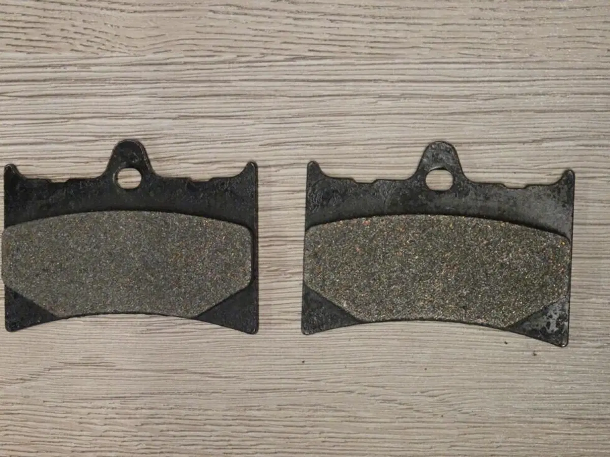 copia pastiglie anteriori Aprilia