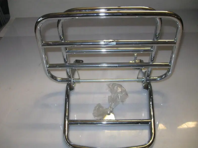 portapacchi posteriore Vespa GT 125/200/250 Piaggio (2)
