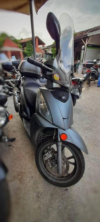 Kymco People 300i GT (2010 - 17) (5)