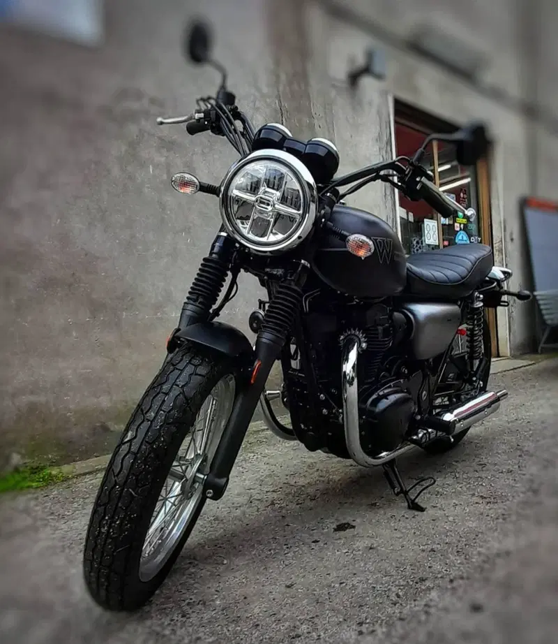 Kawasaki W 800 (2021 - 26) (3)